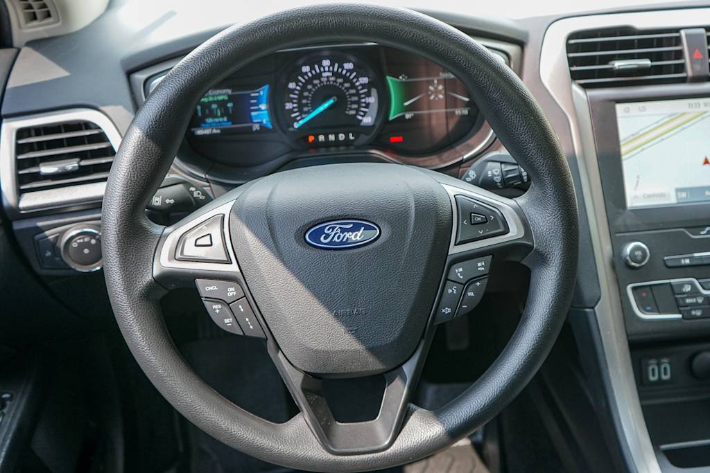 Thumbnail: 2020 Ford Fusion - 11
