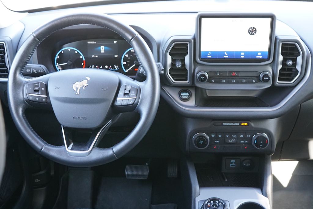 Thumbnail: 2022 Ford Bronco Sport - 6