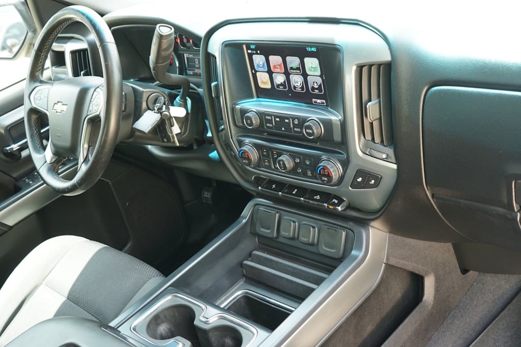 Thumbnail: 2018 Chevrolet Silverado 1500 - 11