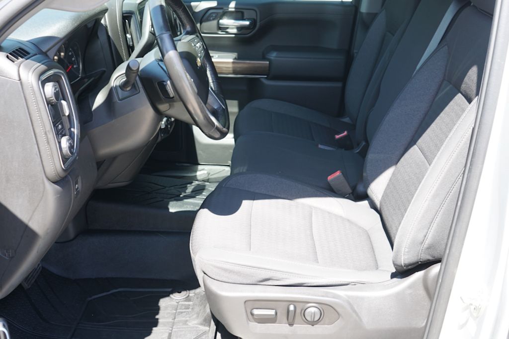 Thumbnail: 2020 Chevrolet Silverado 1500 - 6