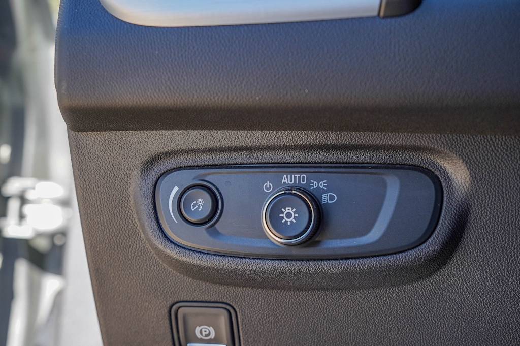 Thumbnail: 2024 GMC Terrain - 25