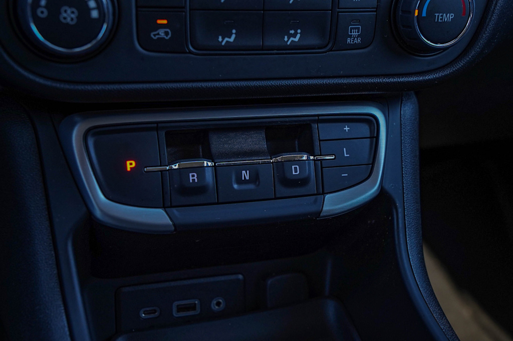 Thumbnail: 2024 GMC Terrain - 23