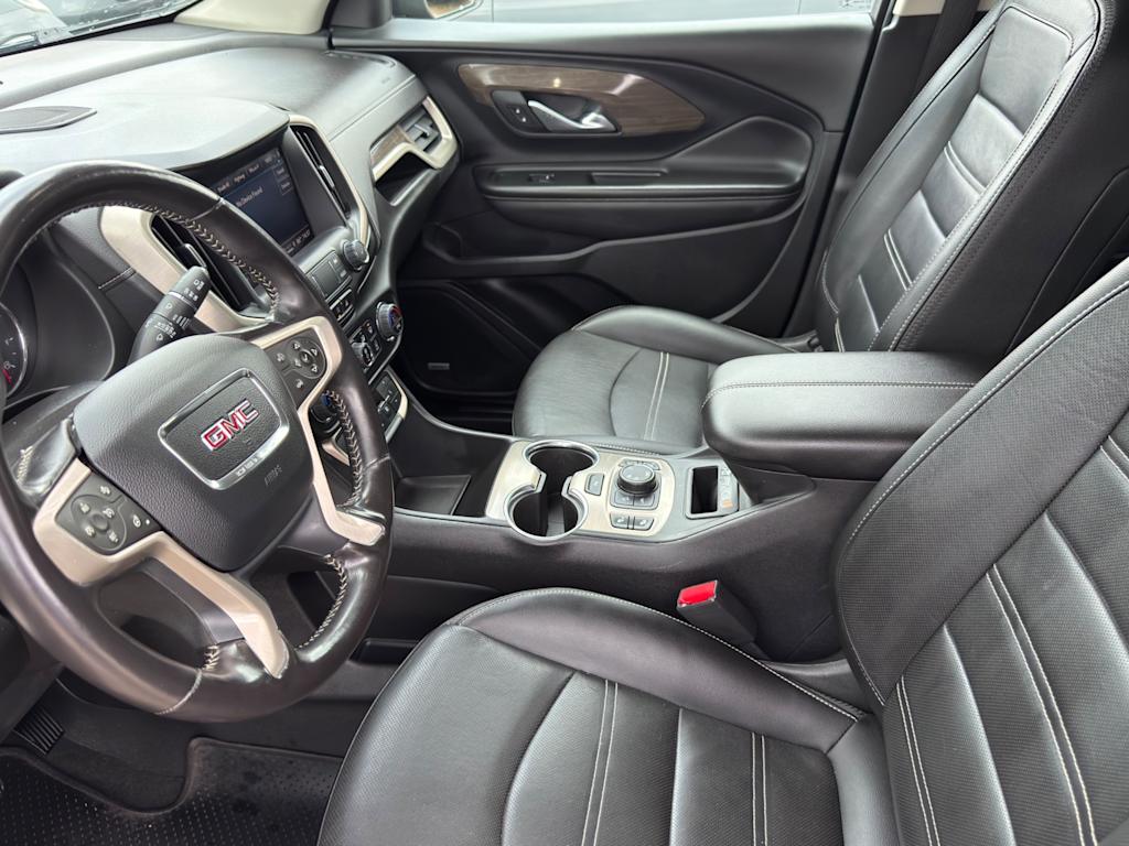Thumbnail: 2022 GMC Terrain - 9