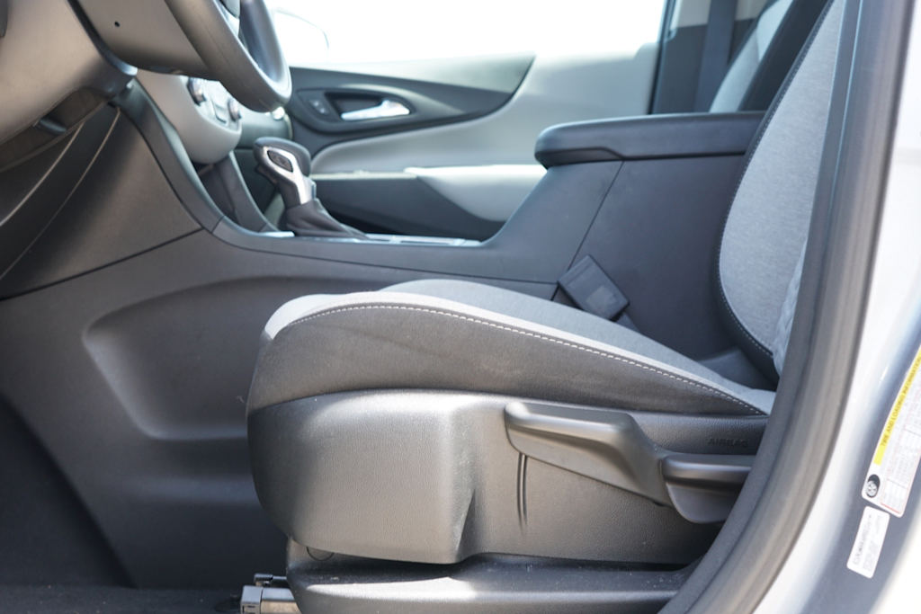 Thumbnail: 2024 Chevrolet Equinox - 23