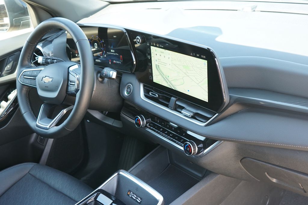 Thumbnail: 2025 Chevrolet Equinox - 12