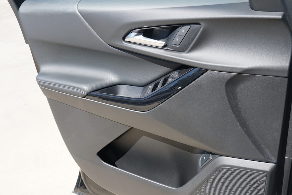Thumbnail: 2025 Chevrolet Equinox - 19