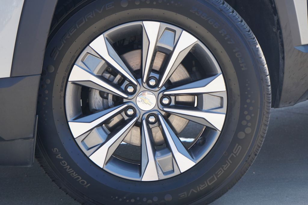 Thumbnail: 2025 Chevrolet Equinox - 6