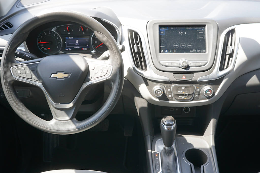 Thumbnail: 2019 Chevrolet Equinox - 6