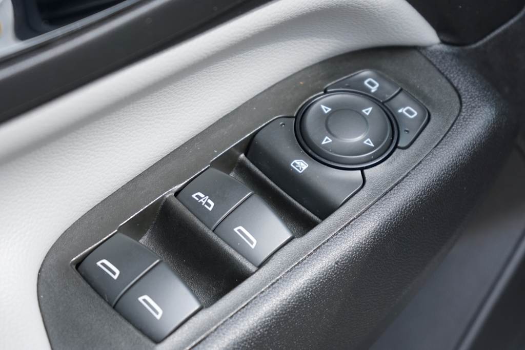 Thumbnail: 2024 Chevrolet Equinox - 21