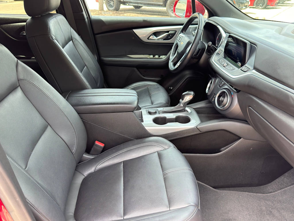 Thumbnail: 2019 Chevrolet Blazer - 33