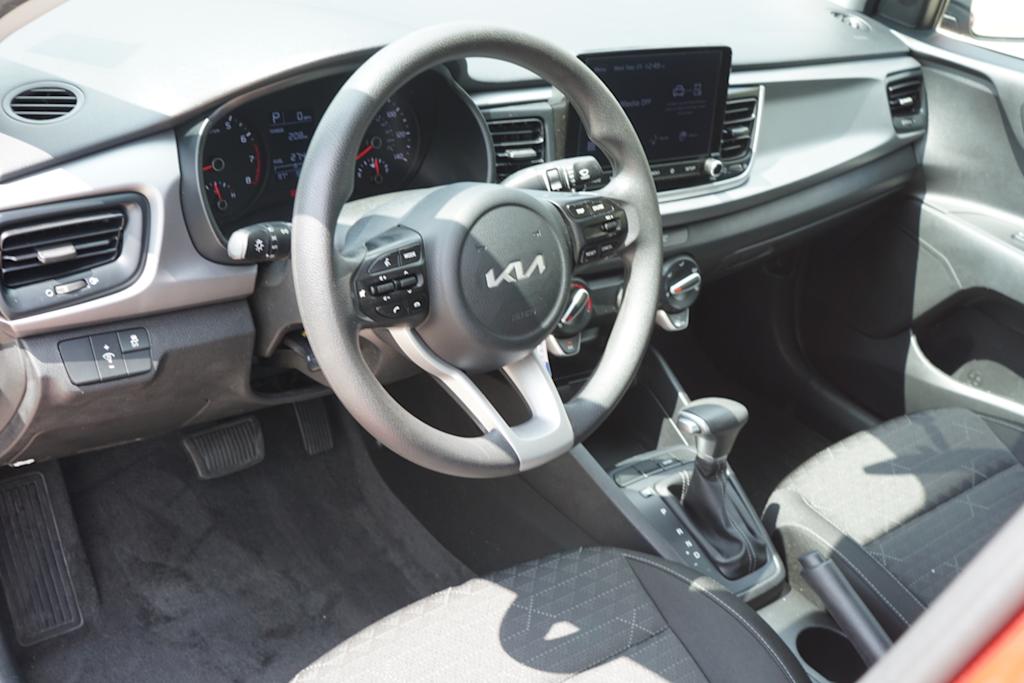 Thumbnail: 2022 Kia Rio - 2