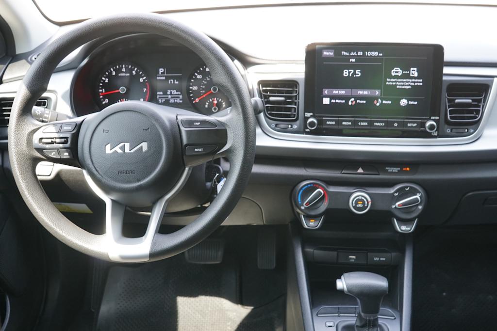 Thumbnail: 2023 Kia Rio - 7