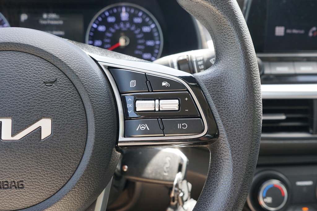 Thumbnail: 2024 Kia Forte - 19