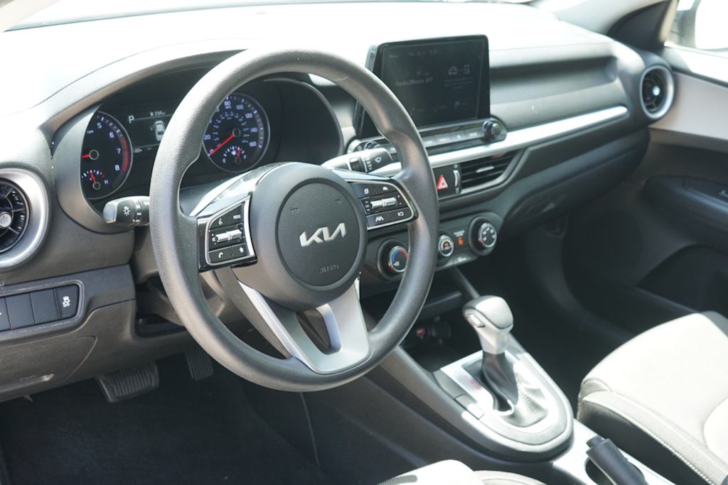 Thumbnail: 2024 Kia Forte - 2