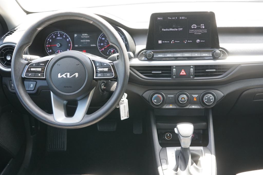 Thumbnail: 2024 Kia Forte - 6