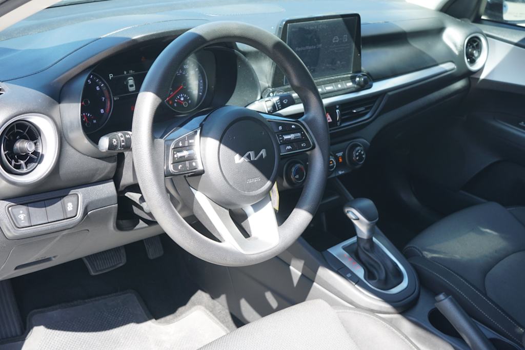 Thumbnail: 2024 Kia Forte - 2