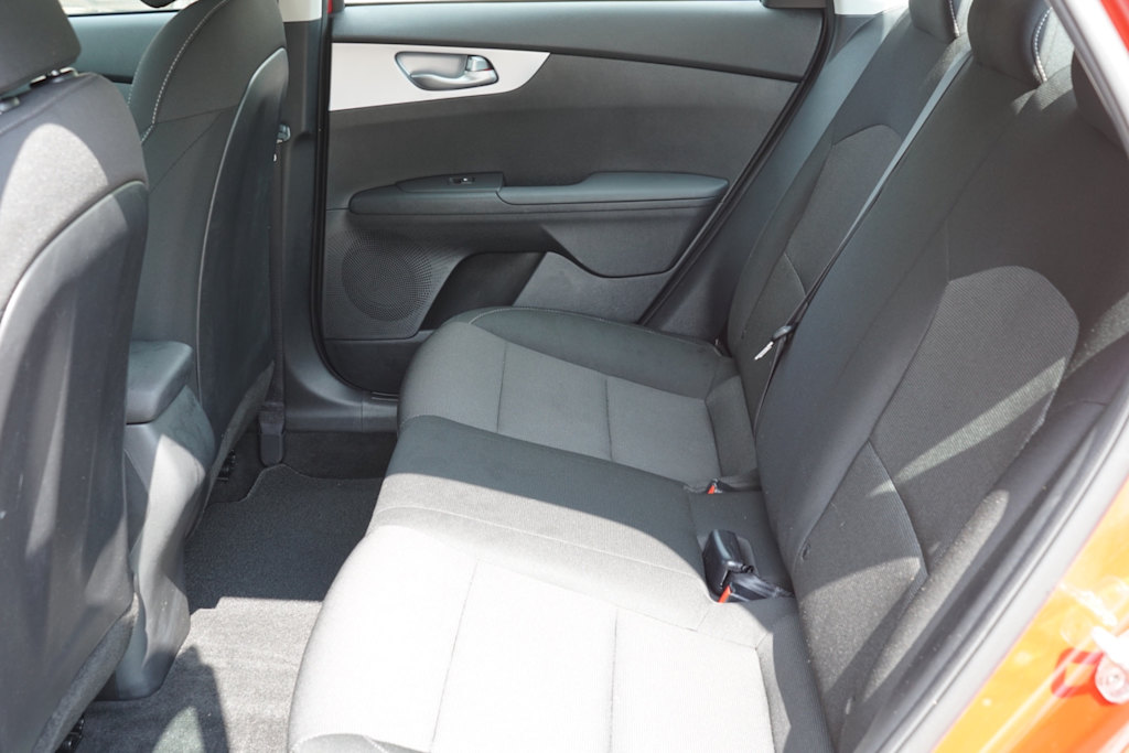 Thumbnail: 2023 Kia Forte - 9