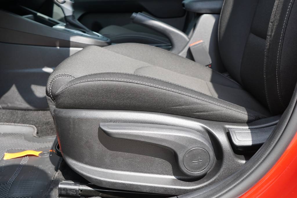 Thumbnail: 2023 Kia Forte - 22