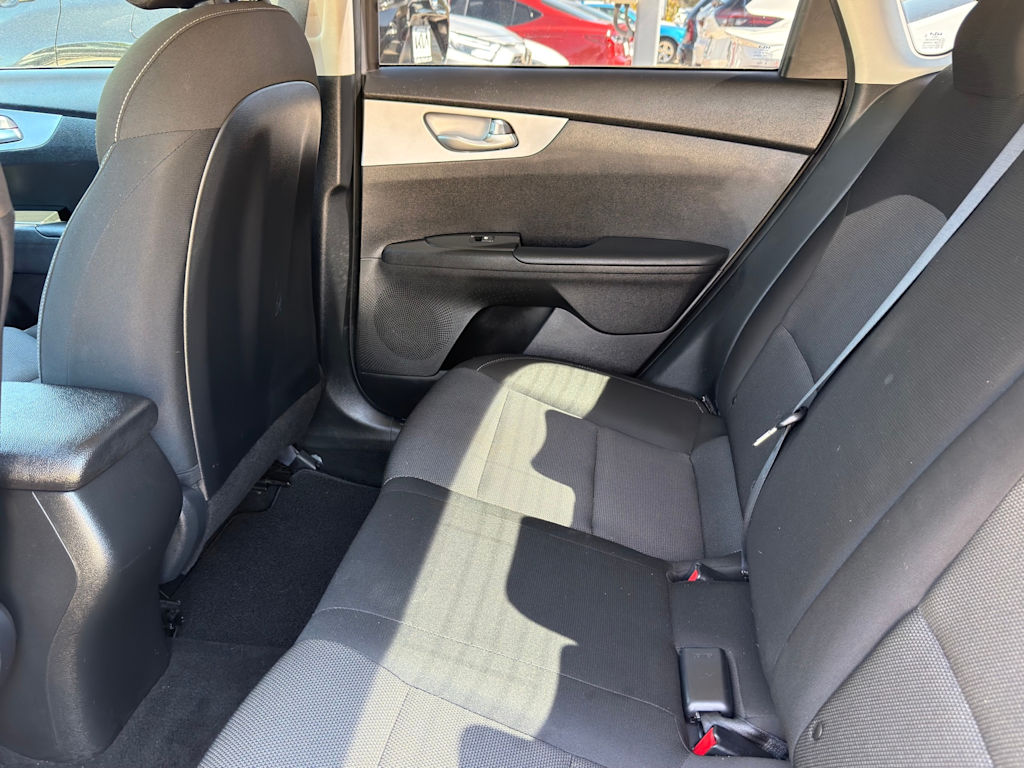 Thumbnail: 2024 Kia Forte - 26