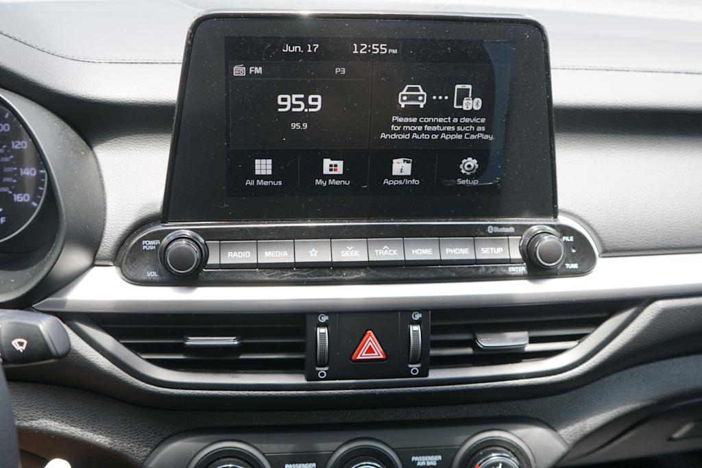 Thumbnail: 2021 Kia Forte - 17