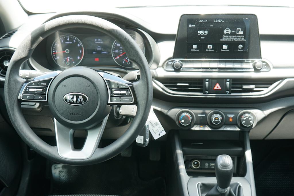 Thumbnail: 2021 Kia Forte - 6