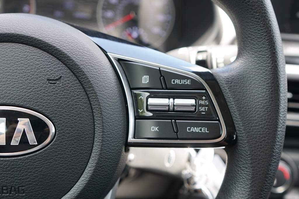Thumbnail: 2021 Kia Forte - 18