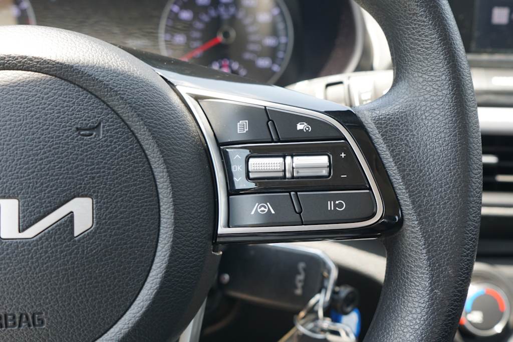 Thumbnail: 2024 Kia Forte - 19