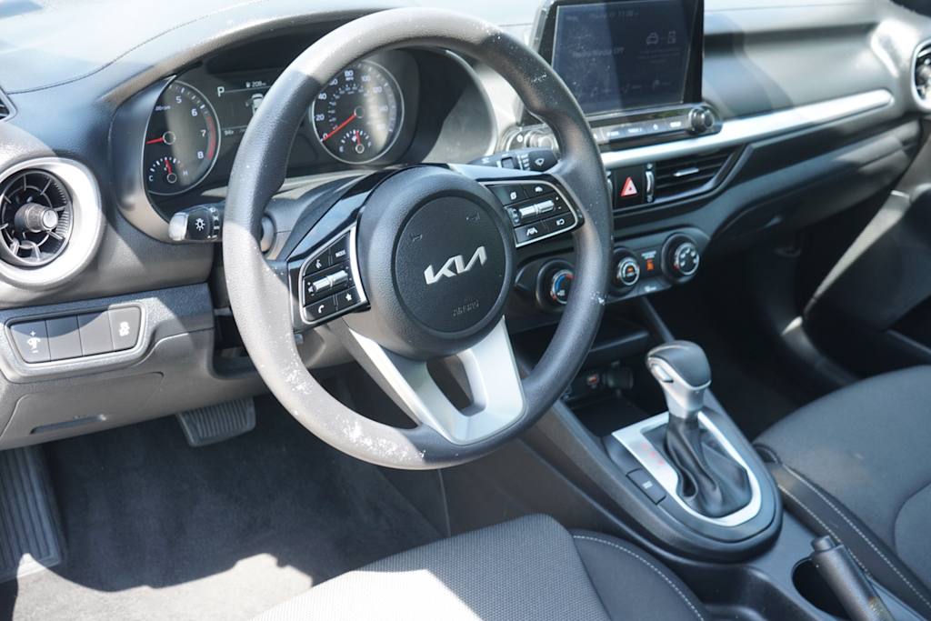 Thumbnail: 2024 Kia Forte - 2