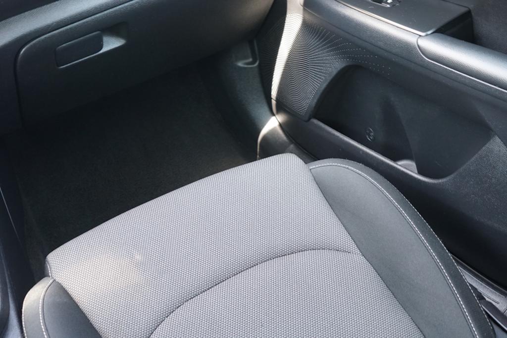 Thumbnail: 2024 Kia Forte - 25