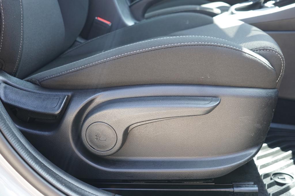Thumbnail: 2023 Kia Forte - 24