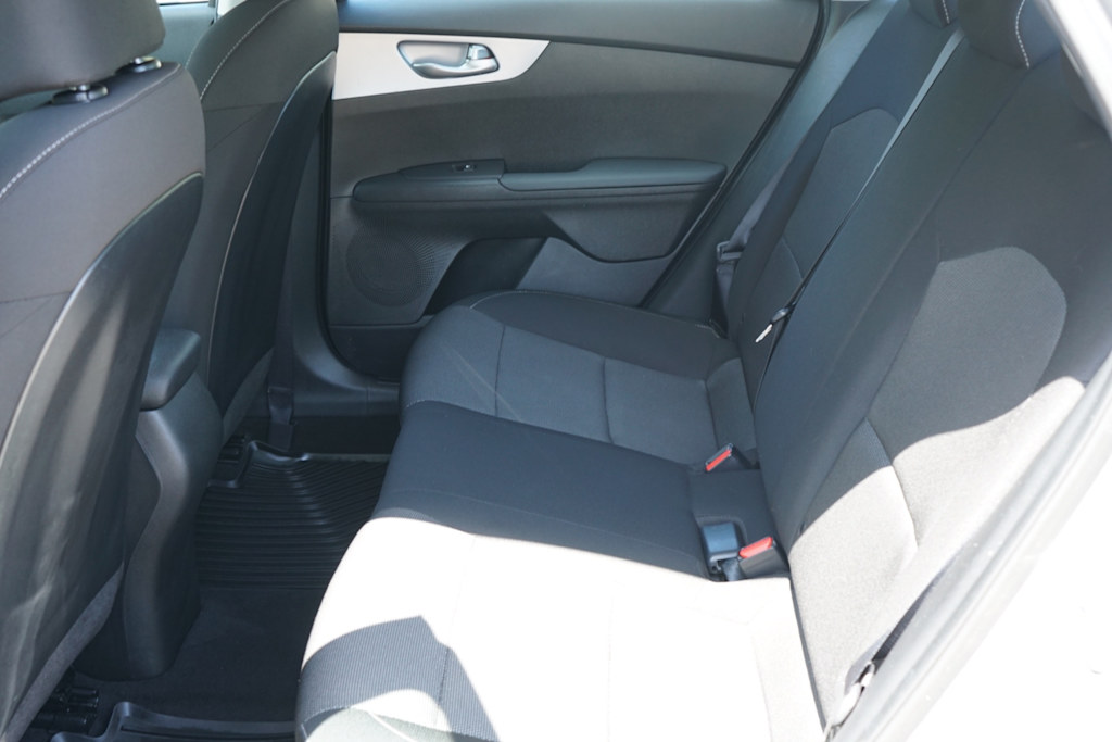 Thumbnail: 2023 Kia Forte - 9