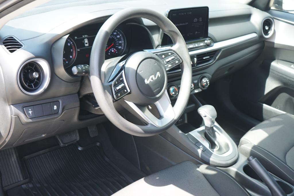 Thumbnail: 2023 Kia Forte - 2