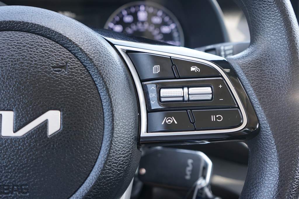 Thumbnail: 2024 Kia Forte - 18