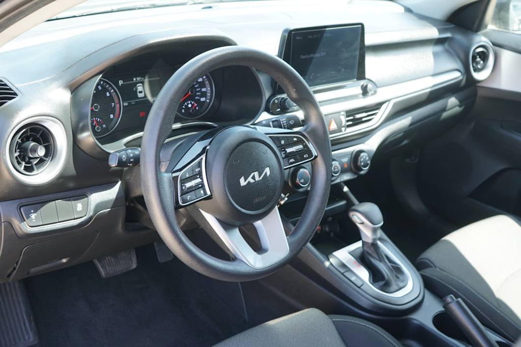 Thumbnail: 2024 Kia Forte - 2