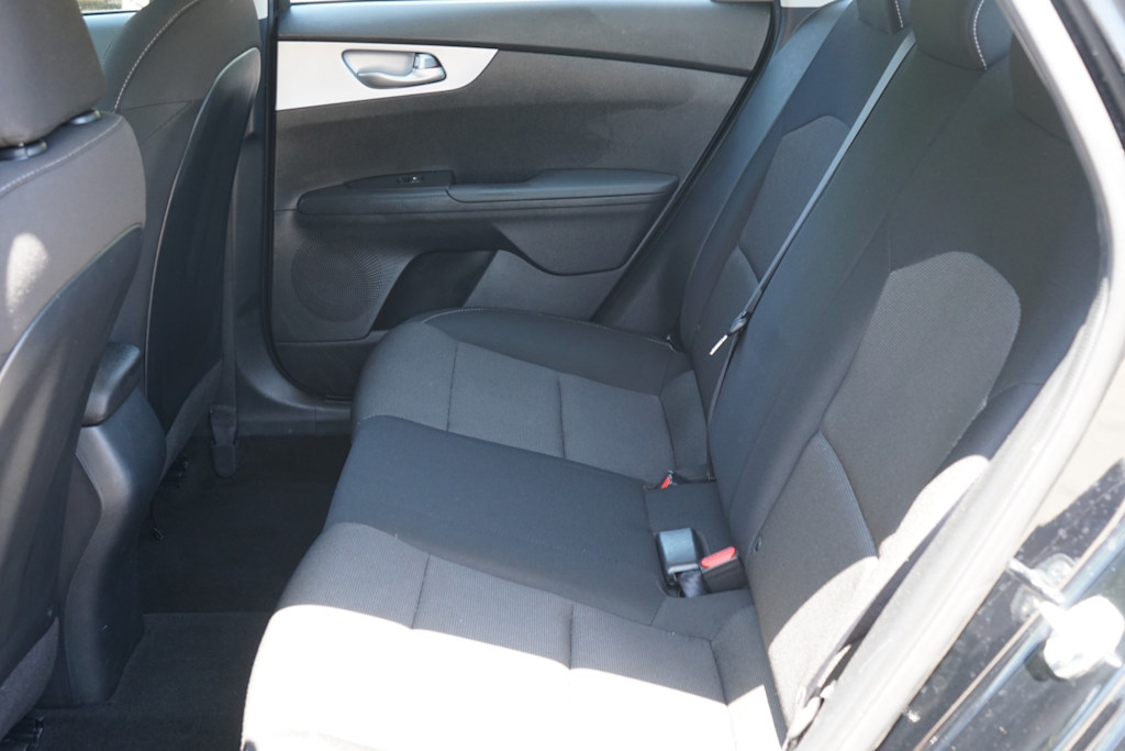 Thumbnail: 2024 Kia Forte - 9