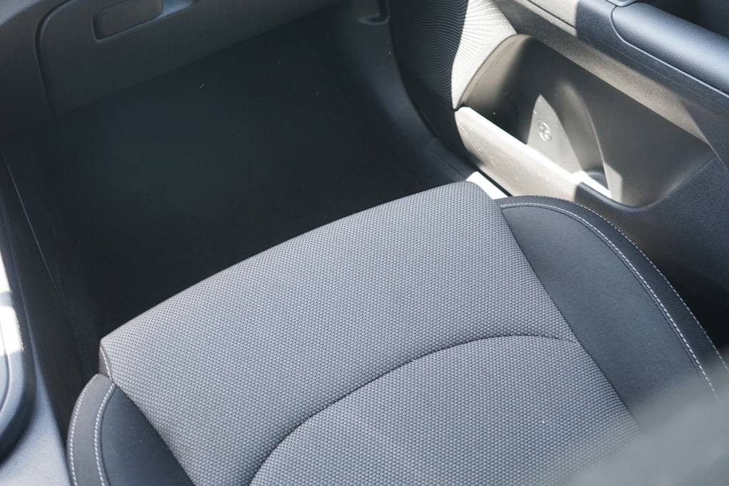 Thumbnail: 2024 Kia Forte - 24