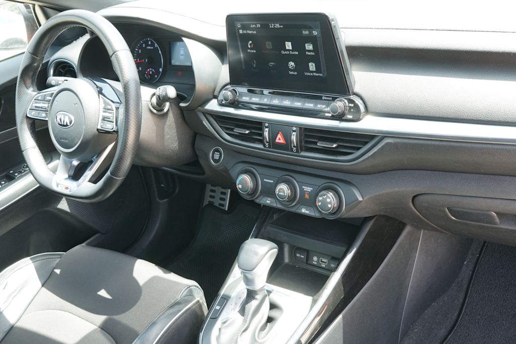 Thumbnail: 2020 Kia Forte - 11