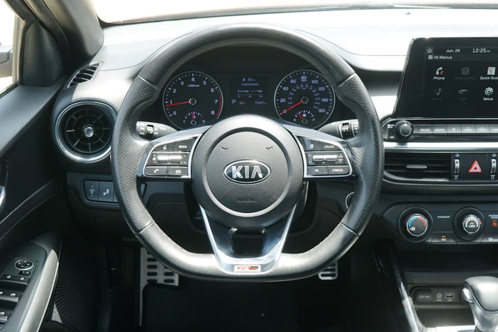 Thumbnail: 2020 Kia Forte - 10