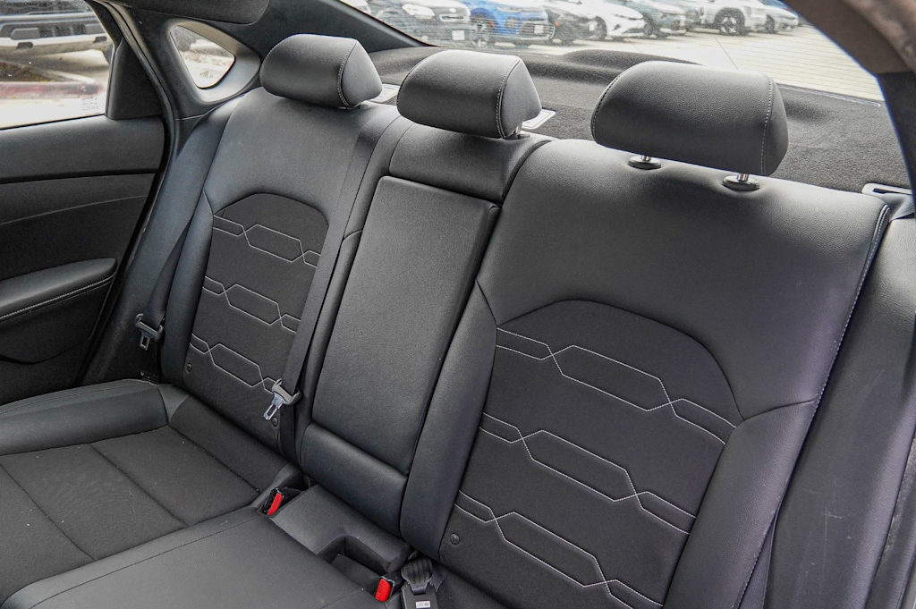 Thumbnail: 2020 Kia Forte - 29