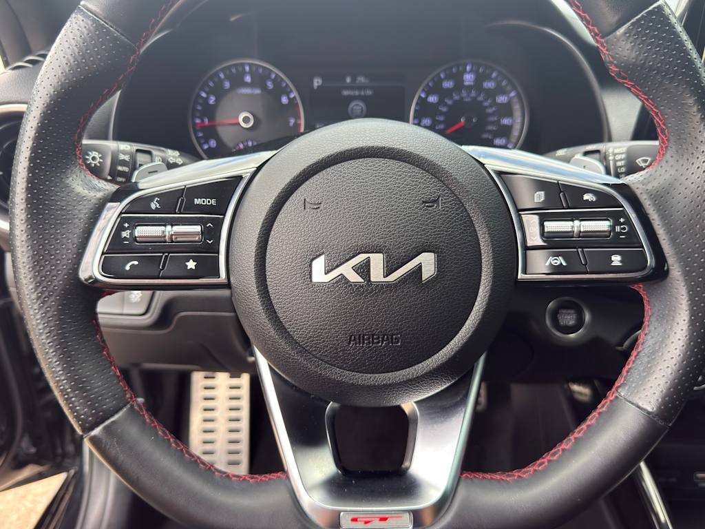 Thumbnail: 2022 Kia Forte - 23