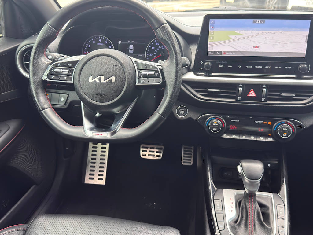 Thumbnail: 2022 Kia Forte - 6