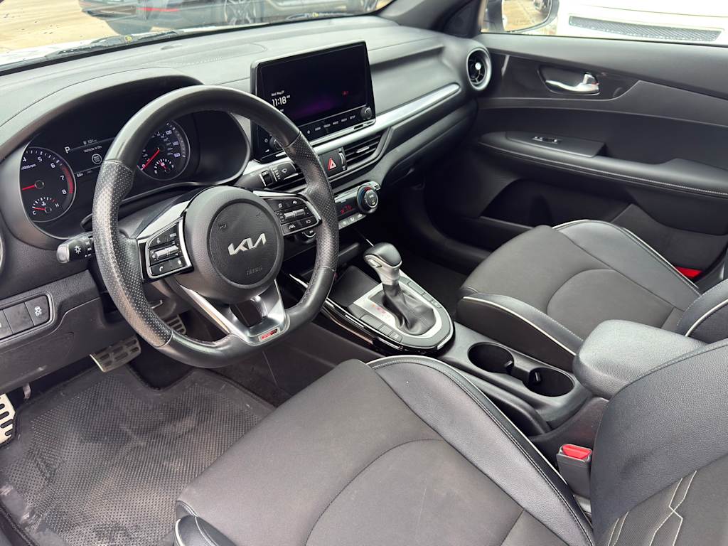 Thumbnail: 2023 Kia Forte - 2