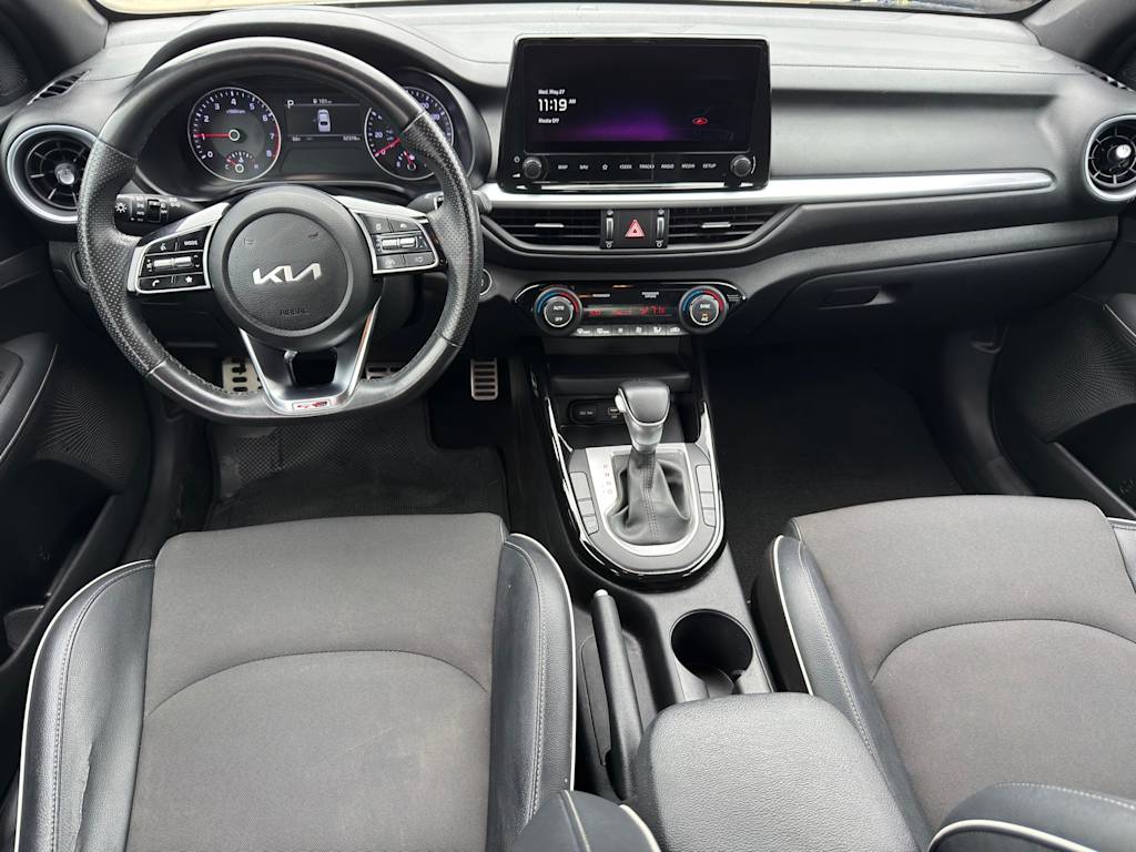 Thumbnail: 2023 Kia Forte - 12