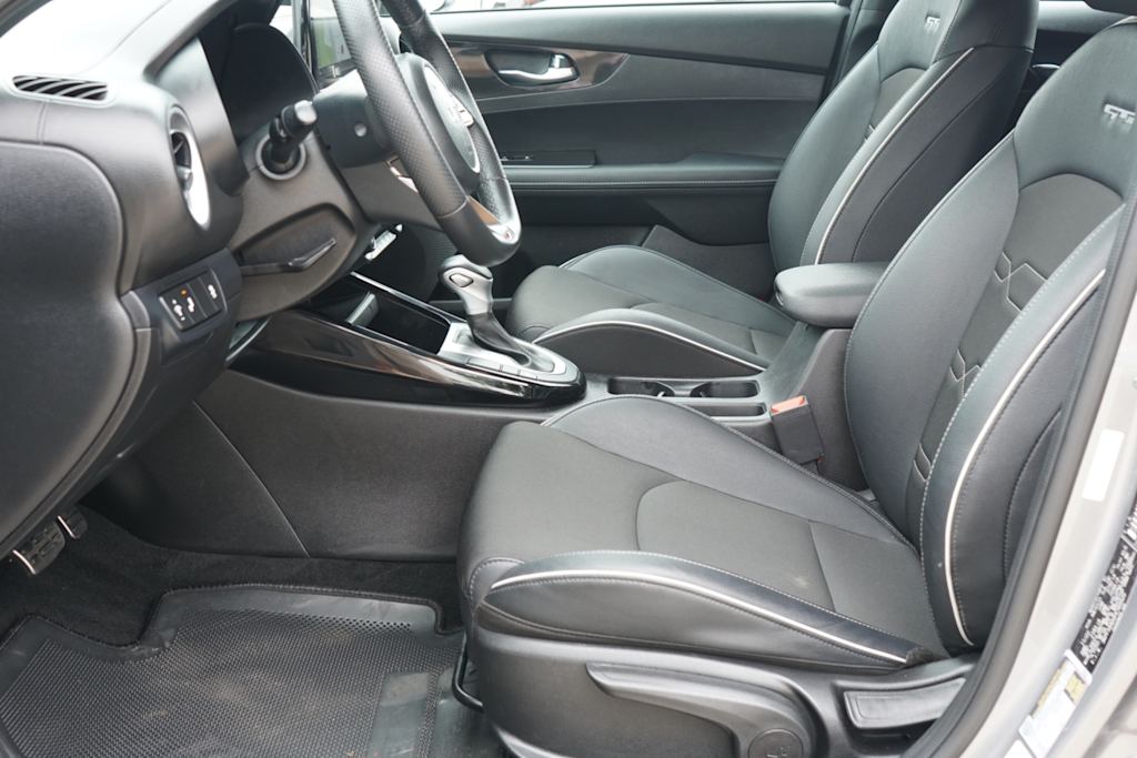 Thumbnail: 2023 Kia Forte - 7