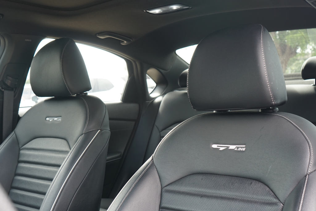 Thumbnail: 2023 Kia Forte - 8