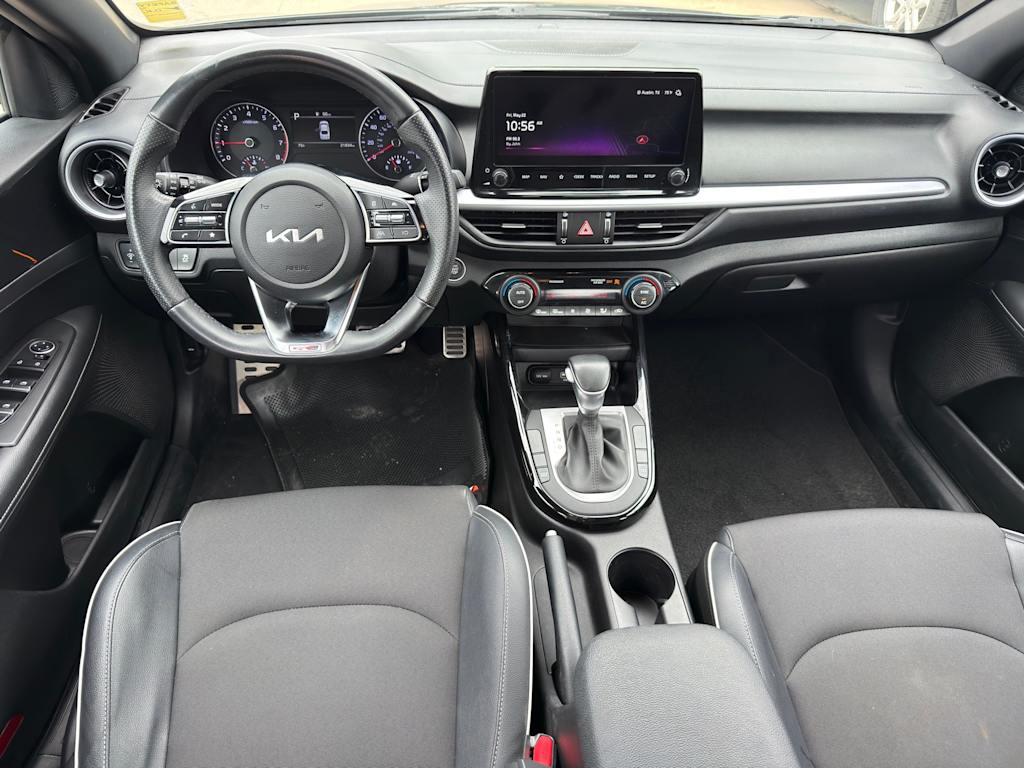 Thumbnail: 2023 Kia Forte - 26