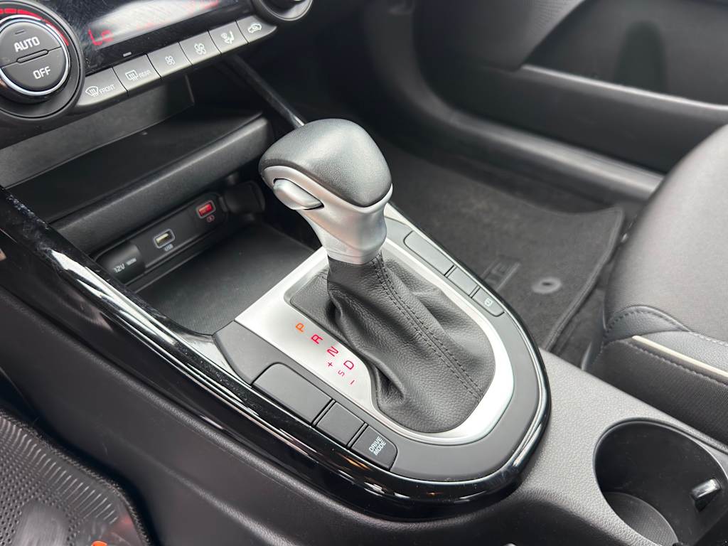 Thumbnail: 2023 Kia Forte - 15