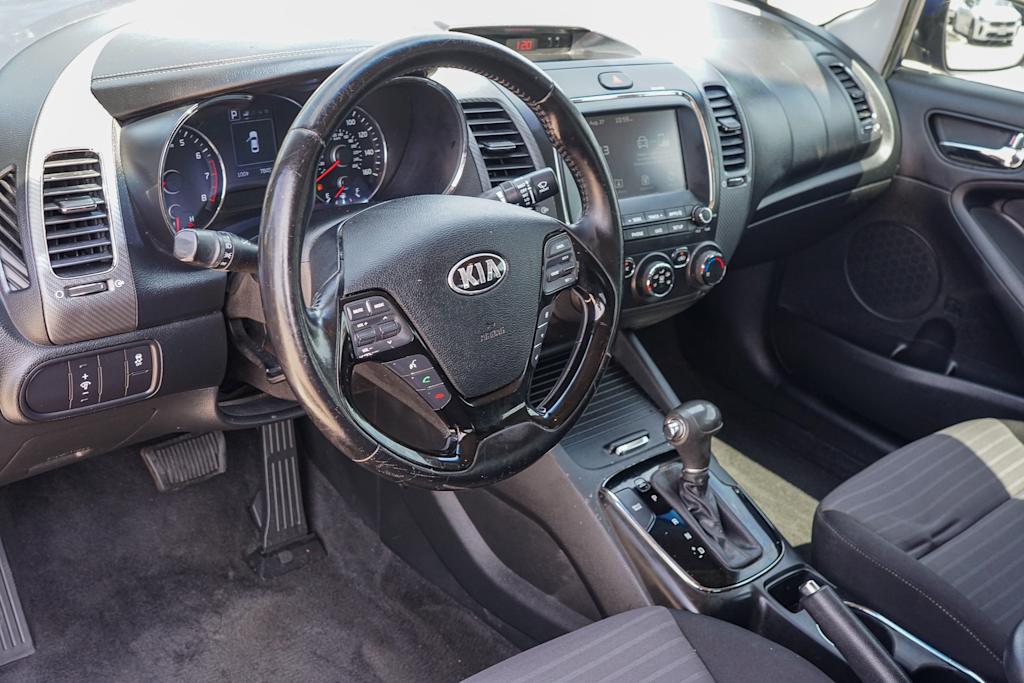 Thumbnail: 2018 Kia Forte - 2
