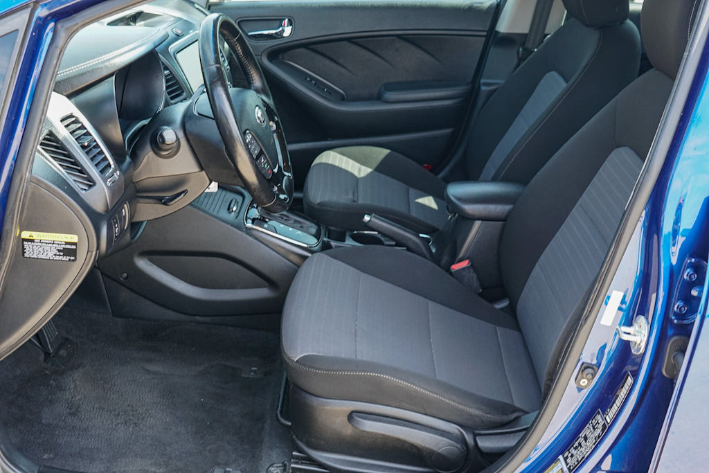Thumbnail: 2018 Kia Forte - 7
