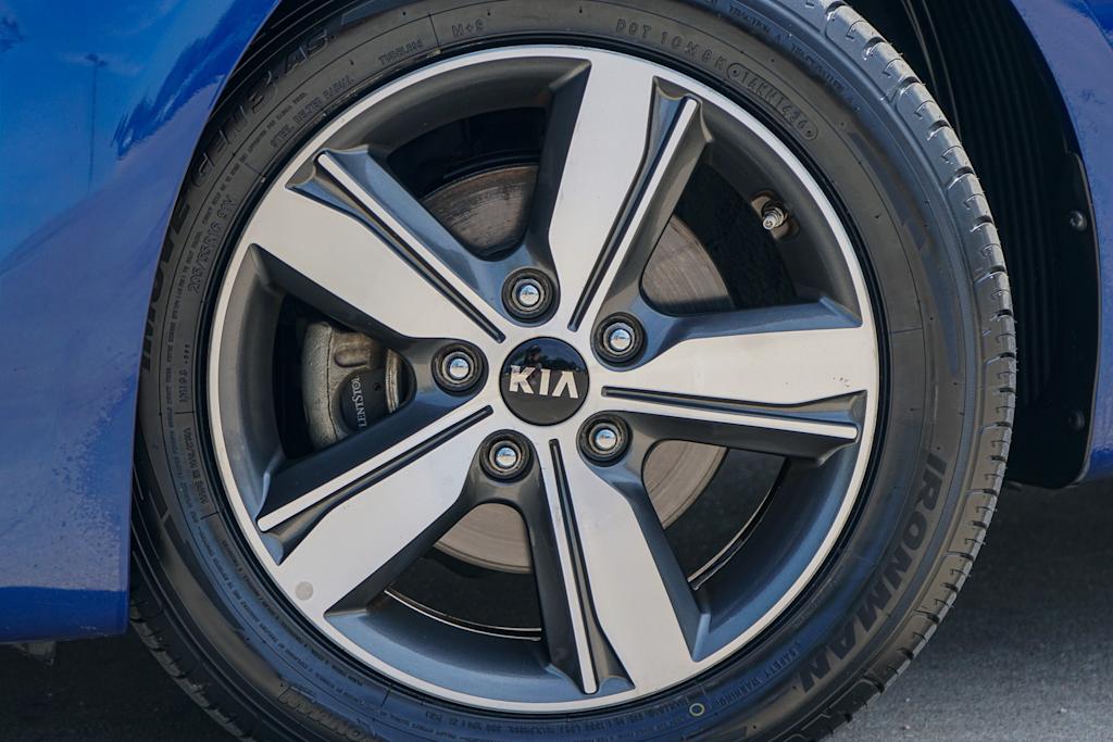 Thumbnail: 2018 Kia Forte - 5